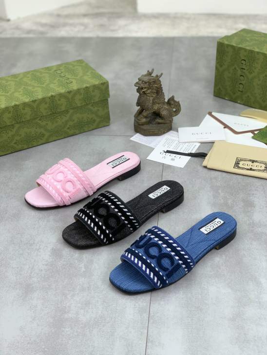 Picture of Gucci Slippers _SKUGuccisz35-40h07032216